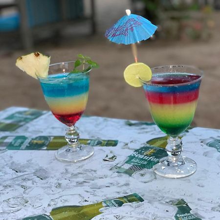 Marcelo Beach Club Ломе Екстериор снимка
